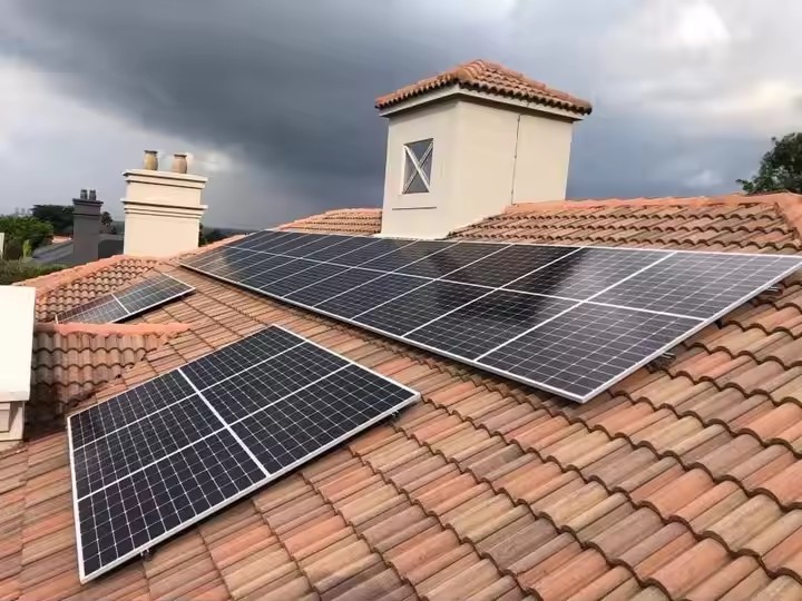 Complete 5kw 6kw 8kw 10kw 15kw 20kw Grid Tied Lithium Battery Three Phase Energy Storage System ESS  / 1