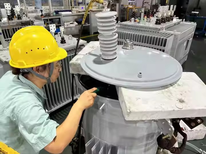 Yawei Low Loss Pole Mounted 12.4kv 13.2kv 25kva 37.5kva Single Phase Transformer 15kva / 1
