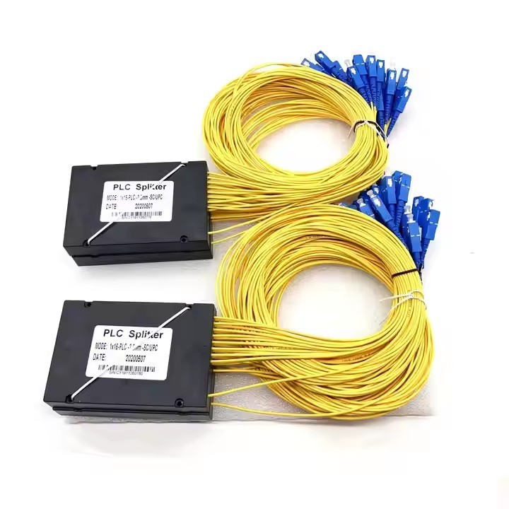 High Quality Single Mode Fiber Optic Pigtail PLC Optical Splitter G652D SC APC RJ45 4G Network 2-Cor / 3